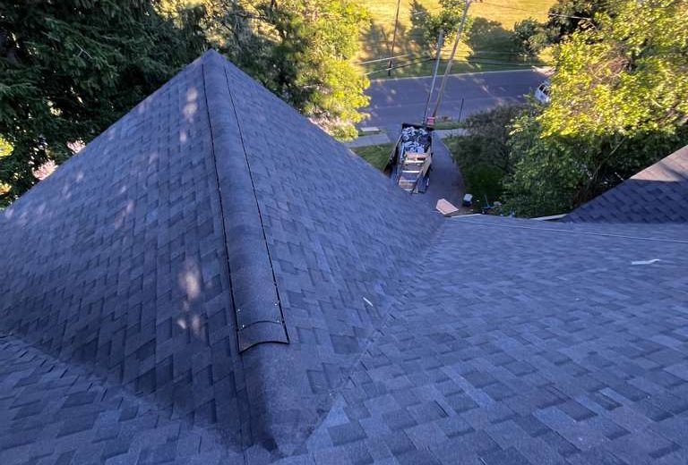 Corner fixing in Onondaga County NY — Graycore Exteriors on-site work example